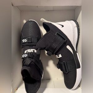 Nike Kids Black and White Strap Sneakers